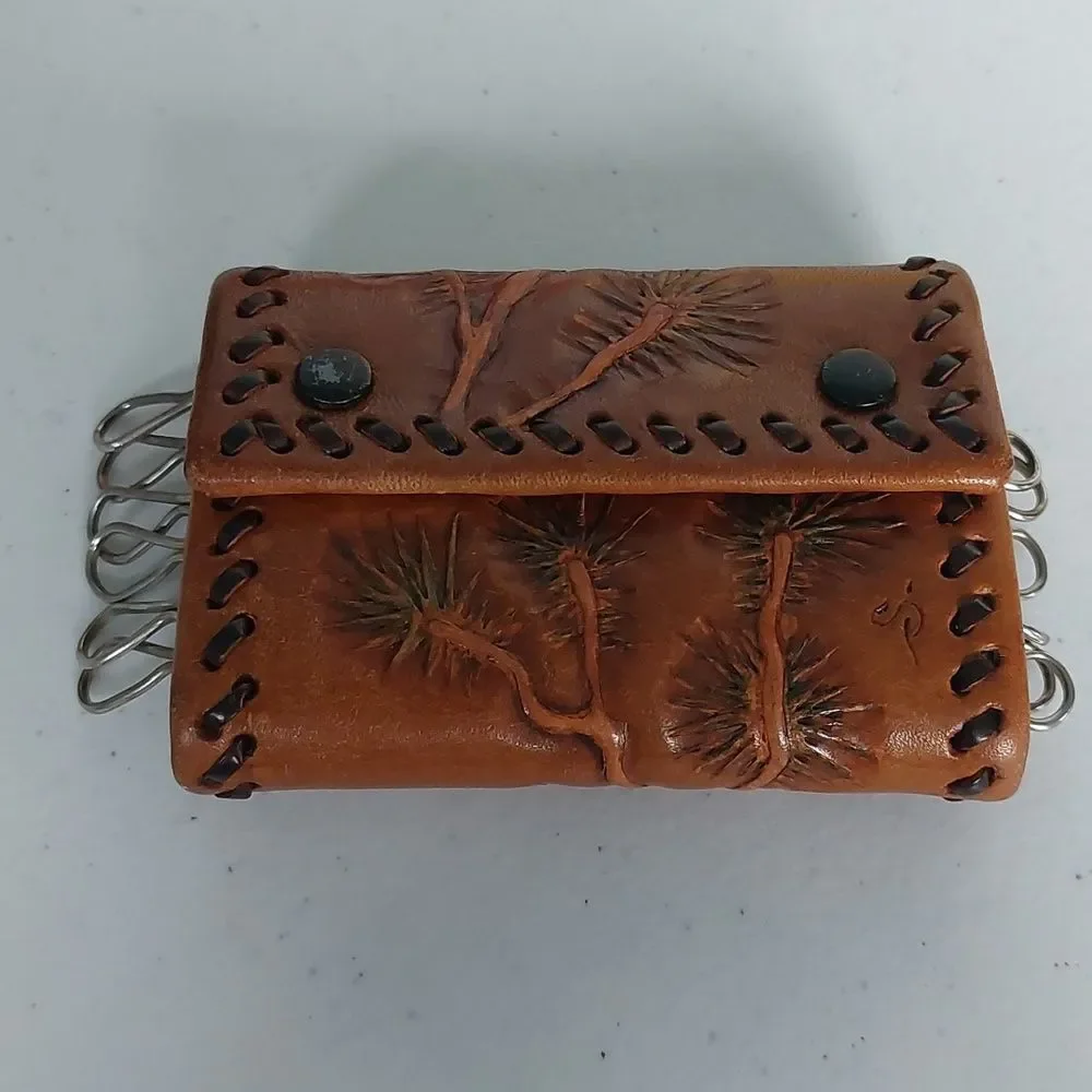 Vintage 60s Tooled Leather 12 Slots Key Holder Trifold Wallet